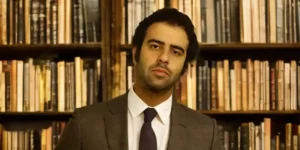 خوانشی پدیدارشناسانه از انسان پنجاه‌وهفتی، البرز زاهدی، فصلنامه شماره ده شهریور